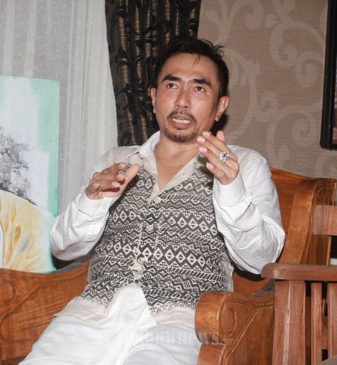 Gatot Brajamusti Vokalis Brajamusti Band