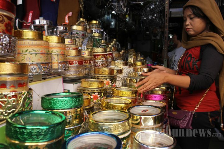 Berburu Stoples Jelang Lebaran