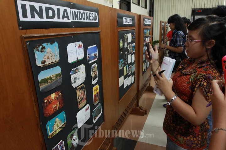 Pameran Kartu Pos Dari 50 Negara