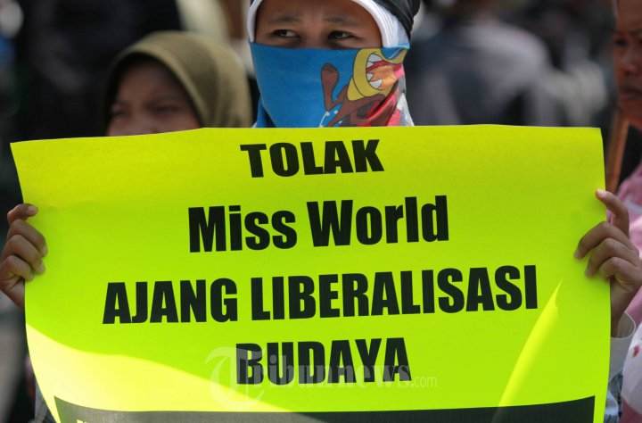 Penolakan Audisi Miss World 2013