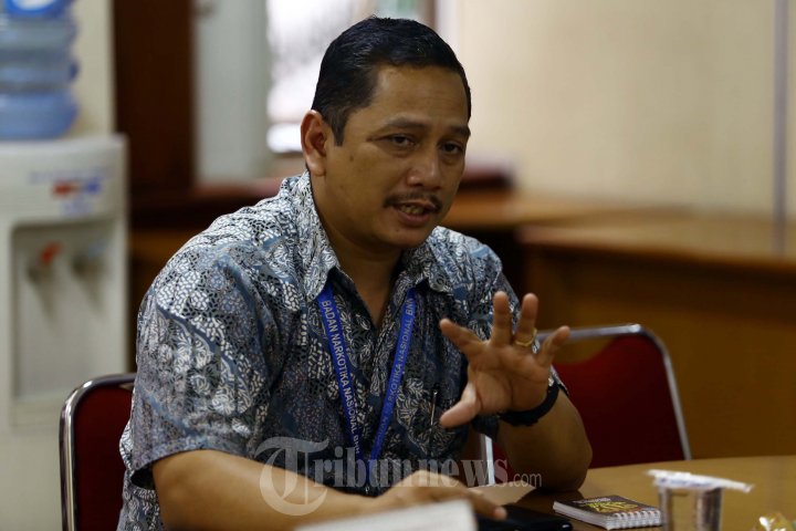 Kepala Humas BNN Sumirat Dwiyanto Kunjungi Warkot