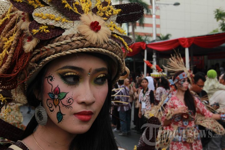 Parade Busana Batik