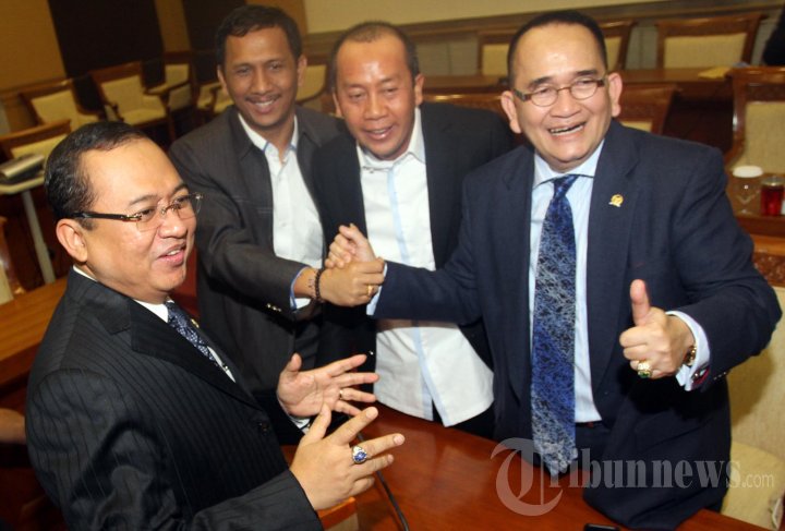 Ruhut Gagal Dilantik Jadi Ketua Komisi III