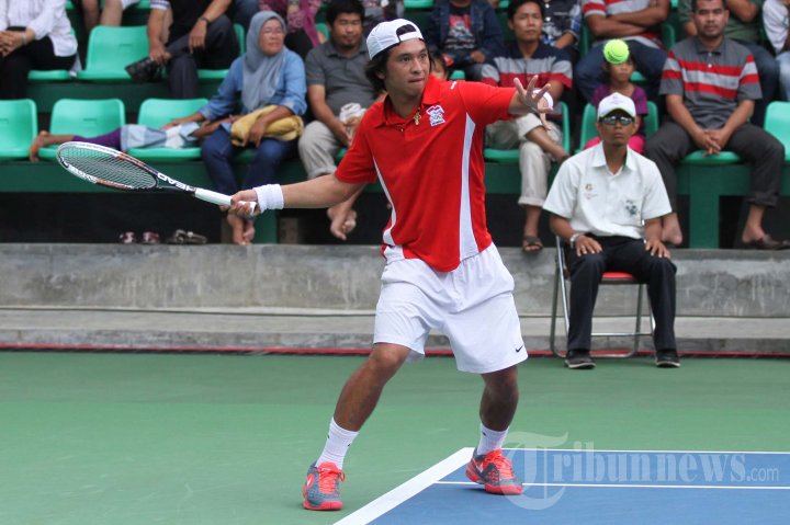 Tenis Lapangan Meraih Mendali Emas