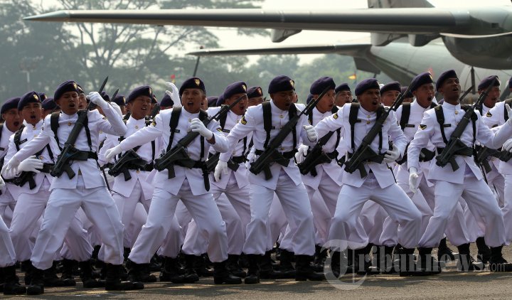 Peringatan HUT Ke-68 TNI di Halim Perdanakusuma