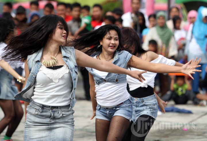 Aksi Wannabe Pro Dancer