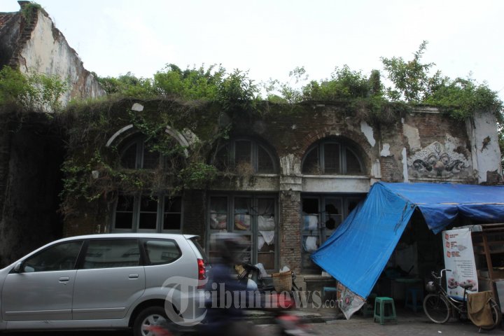 Puluhan Gedung Cagar Budaya Memprihatinkan