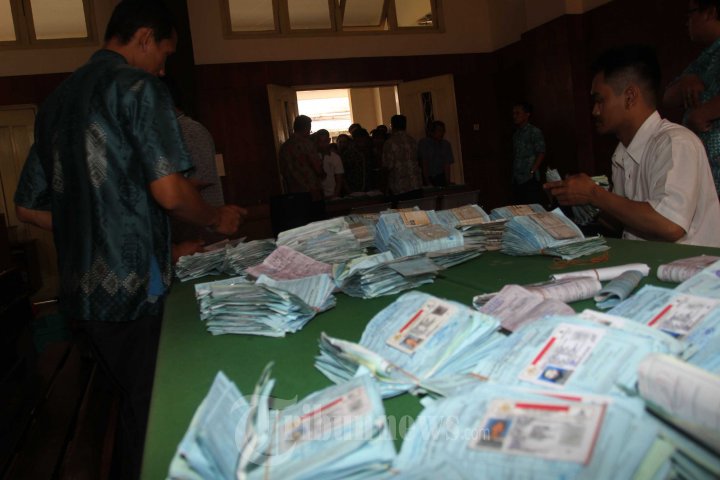 Sidang Tilang Pelanggar Jalur Busway di PN Jakpus
