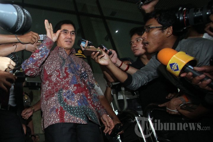 Ketua MK Diperiksa KPK