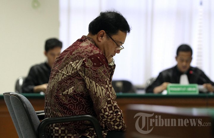 Budi Susanto Dituntut 12 Tahun