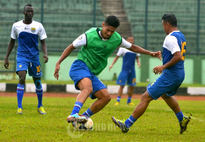 Abdul Rachman Berusaha Ngecoh Firman Utina