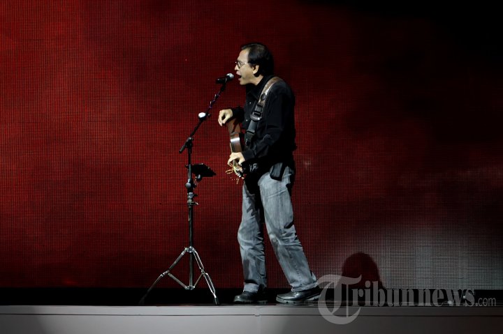 Iwan Fals 40 Tahun Eros Djarot Berkarya