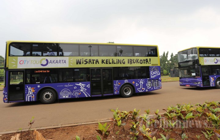 Bus Tingkat Wisata Jakarta Siap Beroperasi