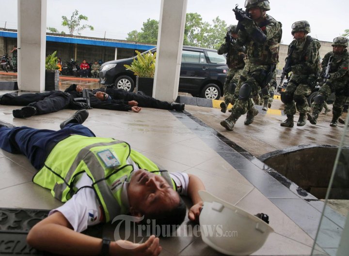 Linud Lakukan Simulasi Pengamanan Teror