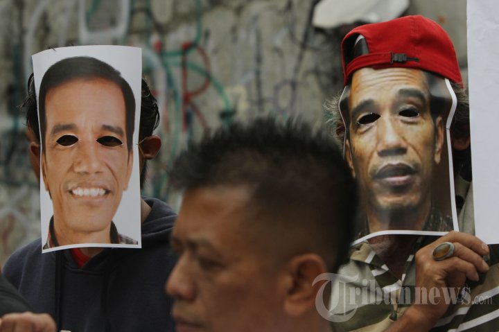 Aksi Tolak Jokowi Jadi Capres PDIP