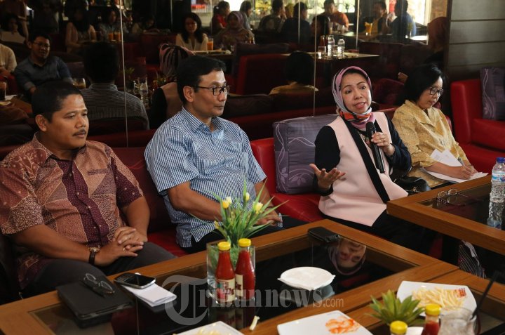 Rosmaya Hadi Pembicara Tolk Show