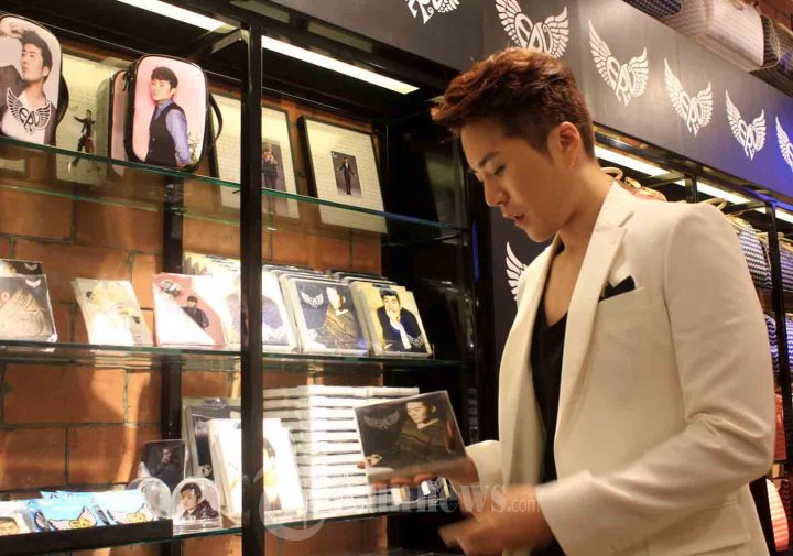 Eru Buka Pernak Pernik Kpop By Eru