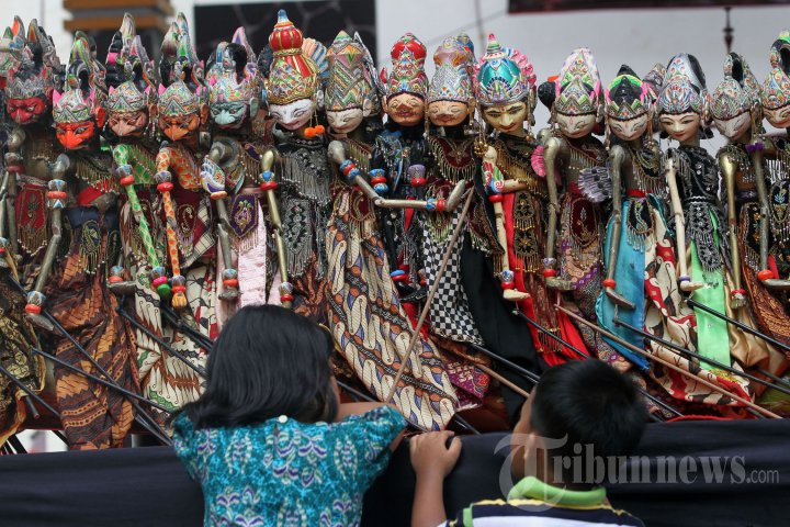 Wayang Golek Hibur Warga Baduy