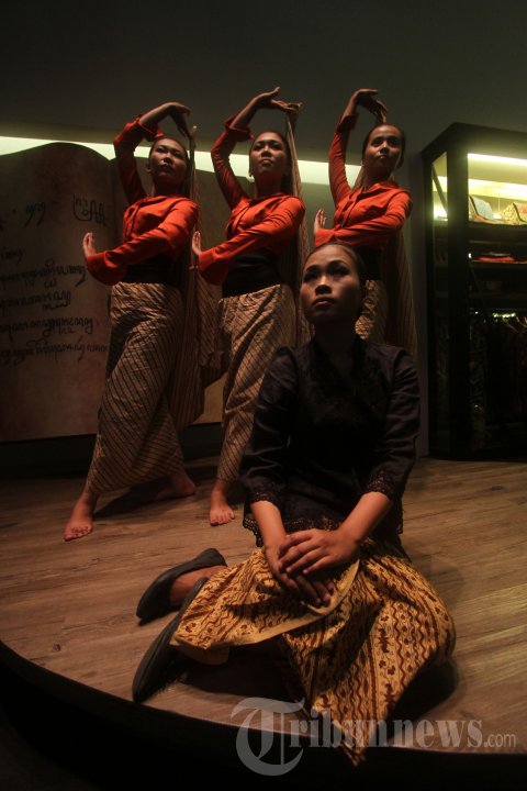 Jelang Monolog Inggit