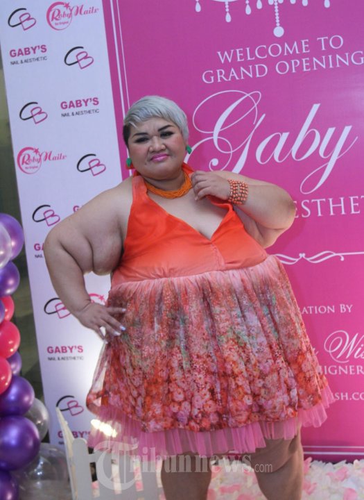 Pretty Asmara di Grand Opening Gabys Nail