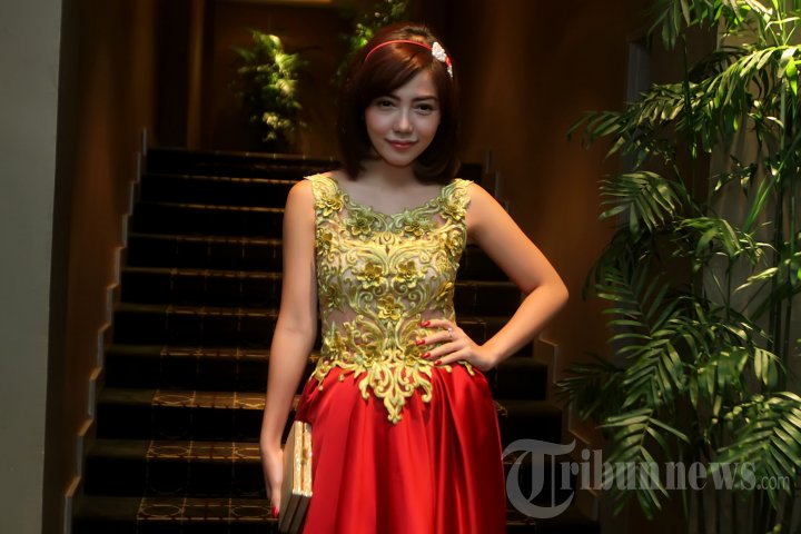 Bella Sofie Main Film Sarang Hantu Jakarta