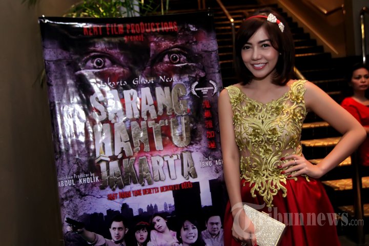 Bella Sofie Main Film Sarang Hantu Jakarta