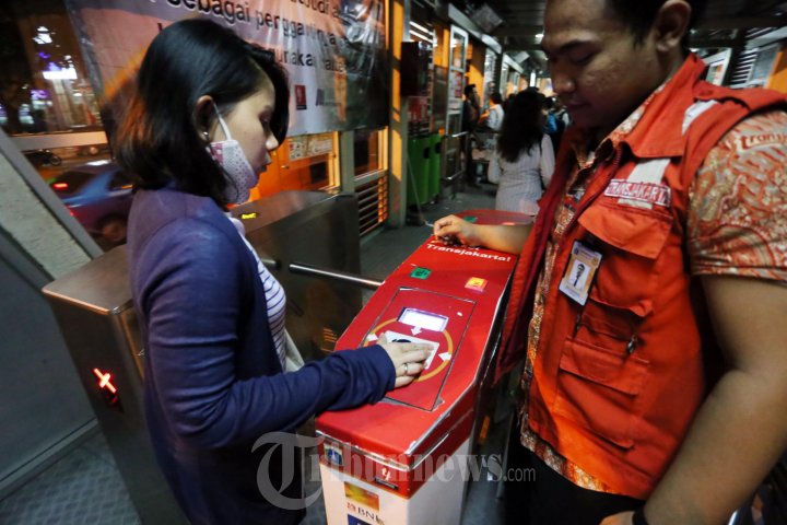 e-Tikecting Bus TransJakarta