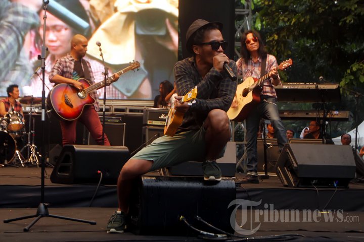 Slank Konser Revolusi Mental