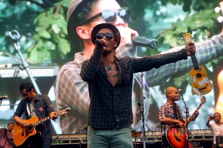 Slank Konser Revolusi Mental