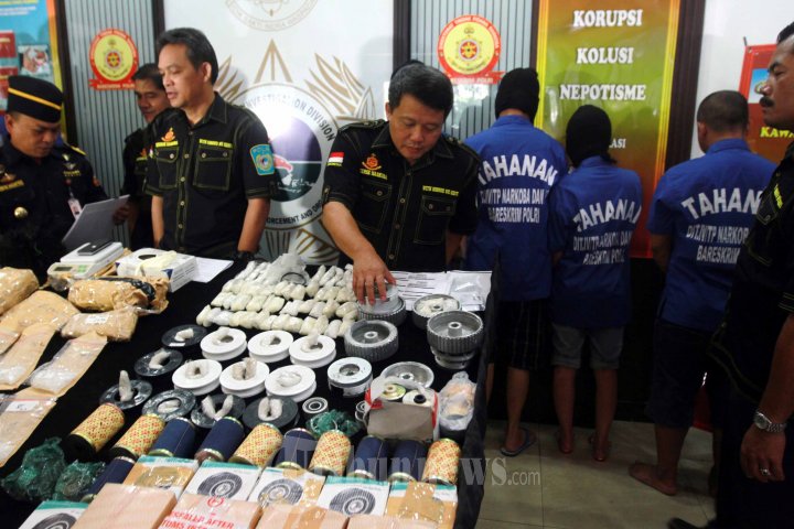 Shabu Dari India Diselundupkan Dalam Onderdil Kendaraan