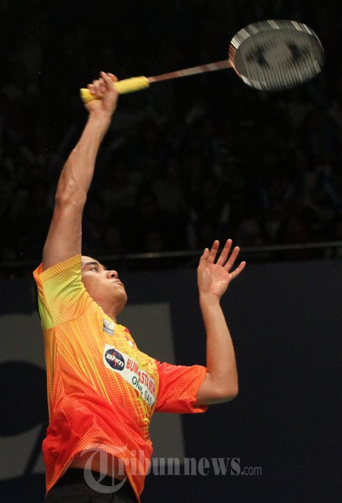 Simon Santoso Tumbang Lawan Yun Hu