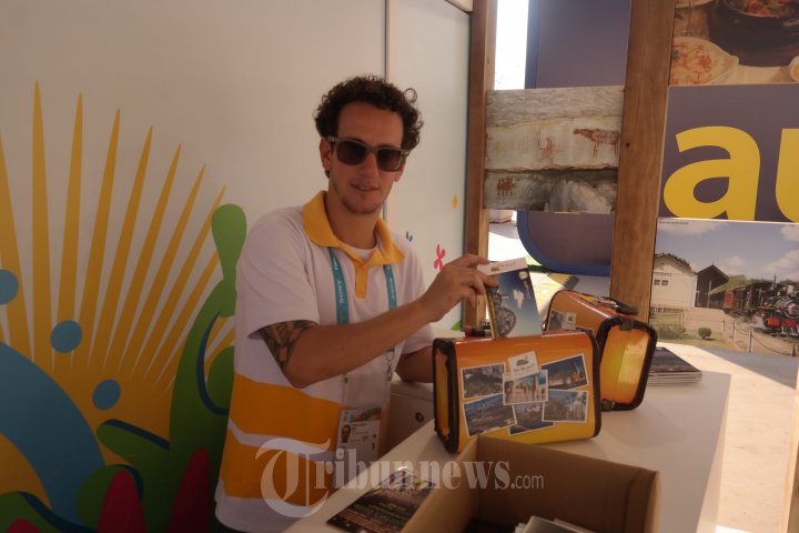 Kartu Pos Gratis Bagi Turis Piala Dunia Brasil 2014