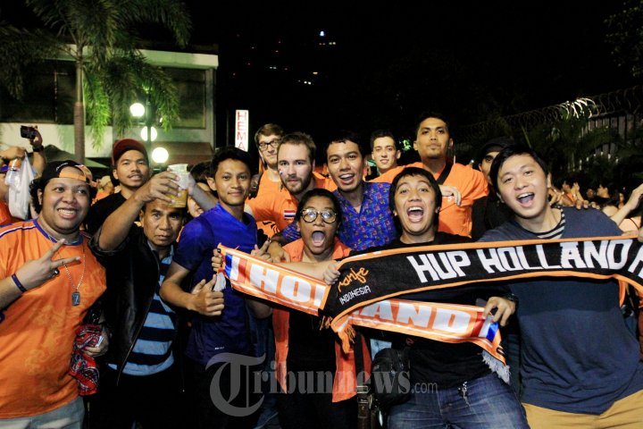 Nonton Bareng Piala Dunia 2014 Belanda vs Meksiko