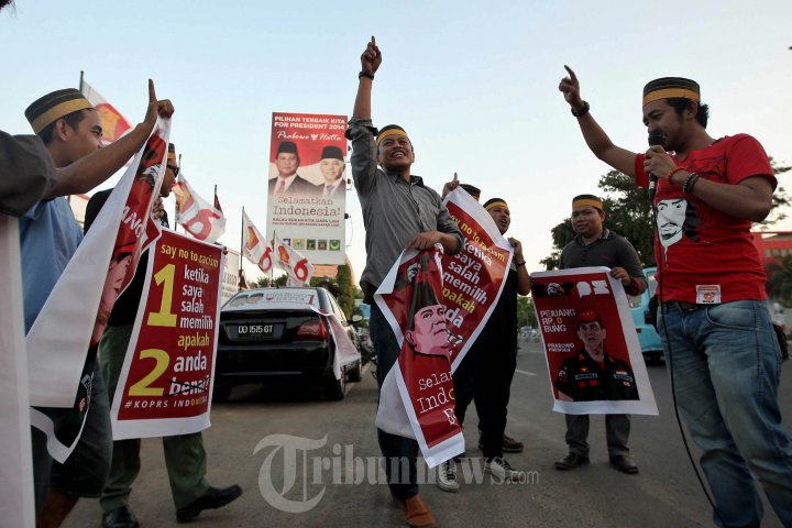 Korps Indonesia Kampanye Anti Rasis dan Bagi Takjil
