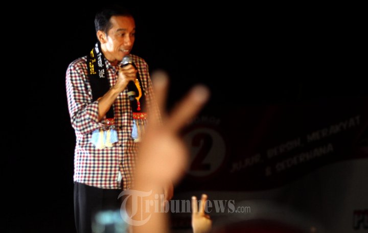 Capres Jokowi Mendapat Gelar Kehormatan Ki Jaka Winata