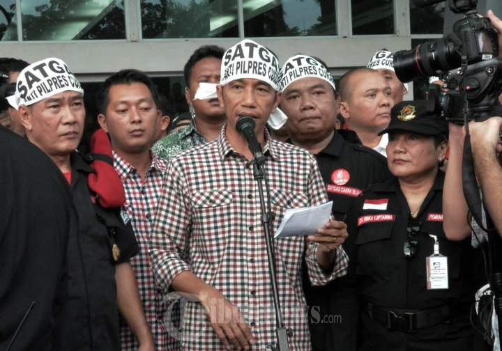 Capres Jokowi Beri Pengarahan Satgas Anti Pilpres Curang