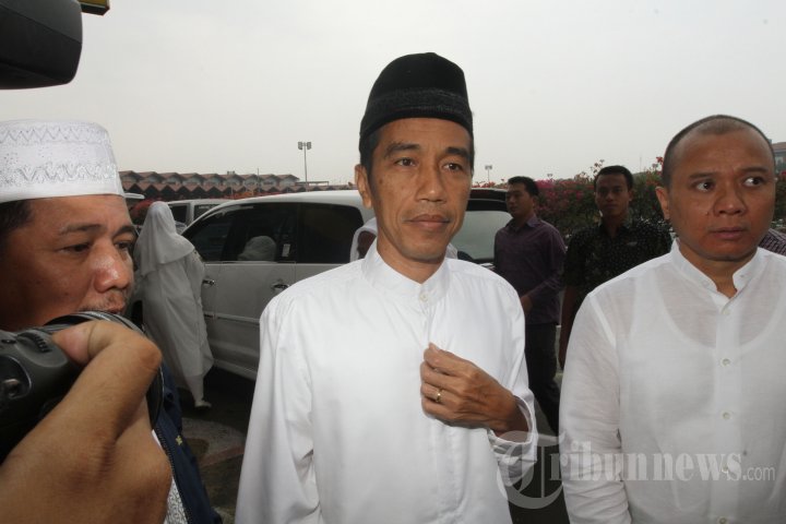 Jokowi dan Istri Berangkat Umrah