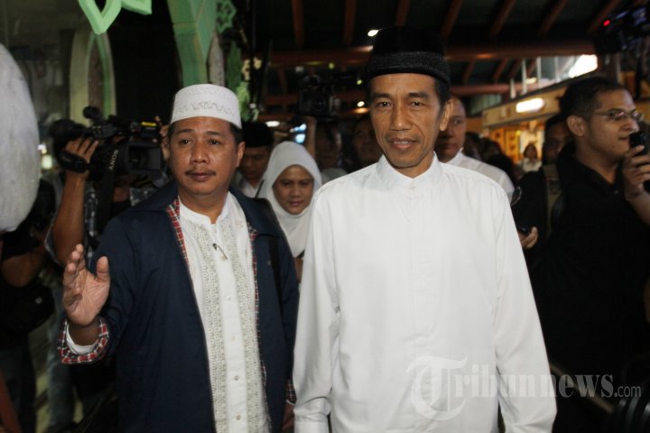 Jokowi dan Istri Berangkat Umrah