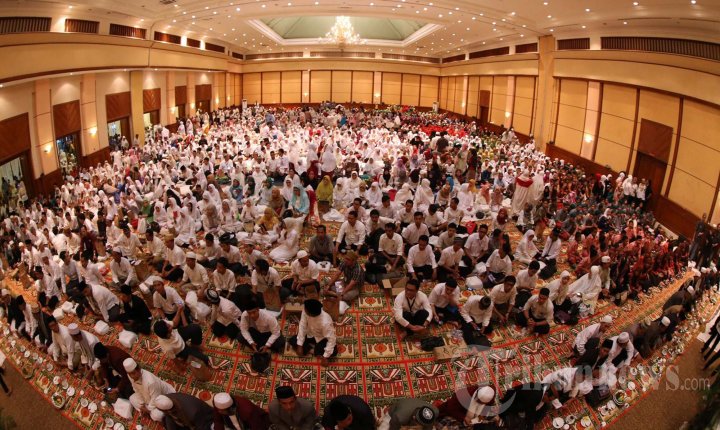 Buka Puasa Bersama JK di Makassar