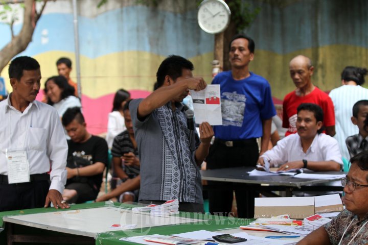 Jokowi-JK Unggul di TPS 055 Cidodol