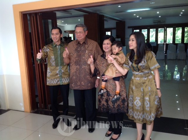 Keluarga Presiden SBY Usai Nyoblos Pilpres 2014