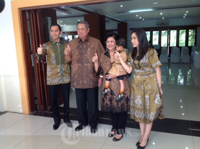 Keluarga Presiden SBY Usai Nyoblos Pilpres 2014
