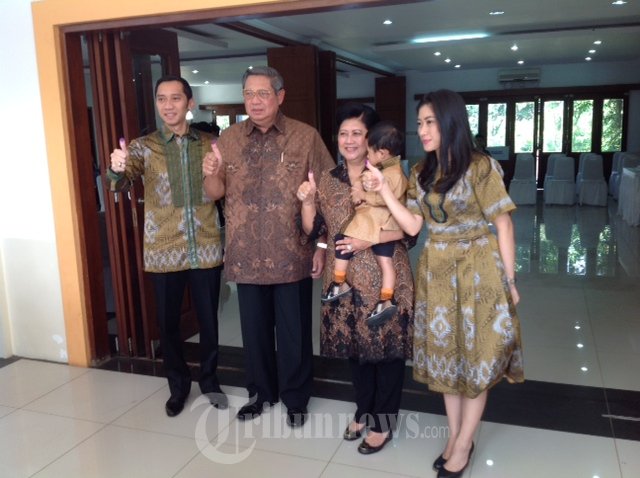 Keluarga Presiden SBY Usai Nyoblos Pilpres 2014