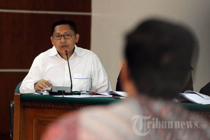 Sidang Anas