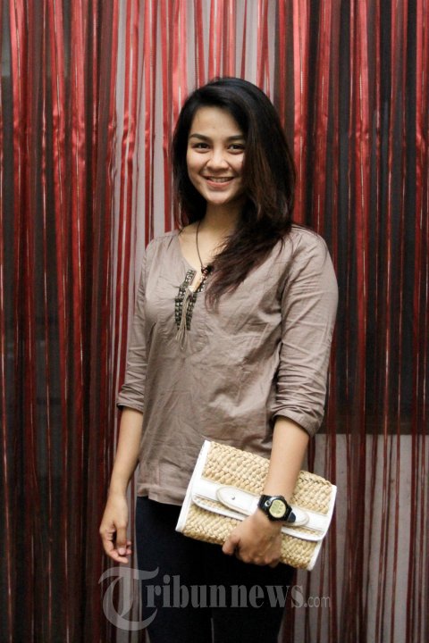 Dellie Threesyadinda Atlet Panahan Indonesia