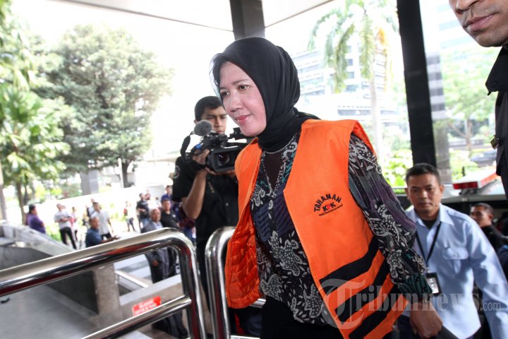 Istri Wali Kota Palembang Diperiksa KPK
