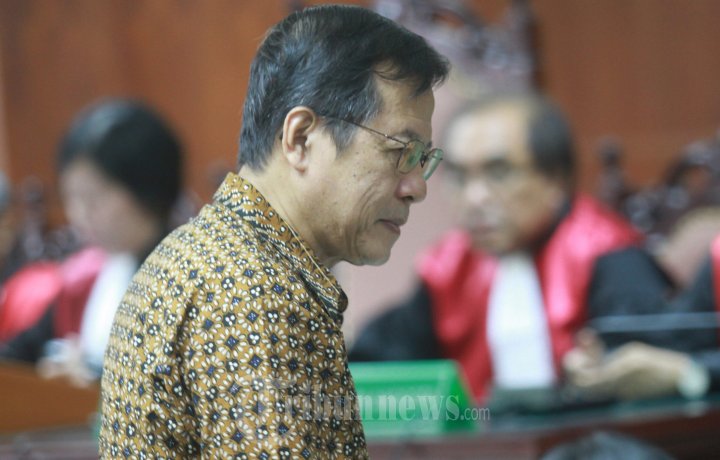 Sudjadnan Parnohadiningrat Divonis 2 Tahun 6 Bulan Penjara