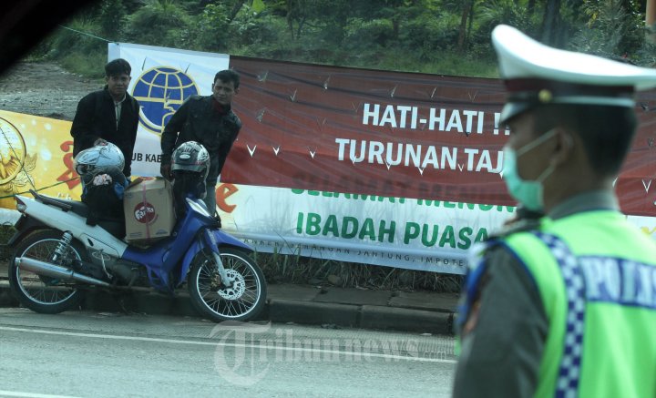 Mudik Lebaran Jalur Nagreg Bandung Mulai Macet