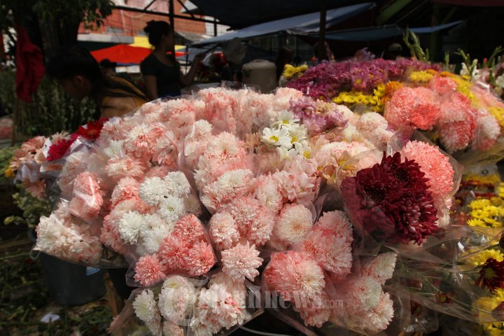 Penjual Bunga Lebaran di Pasar Pagi Rawamangun