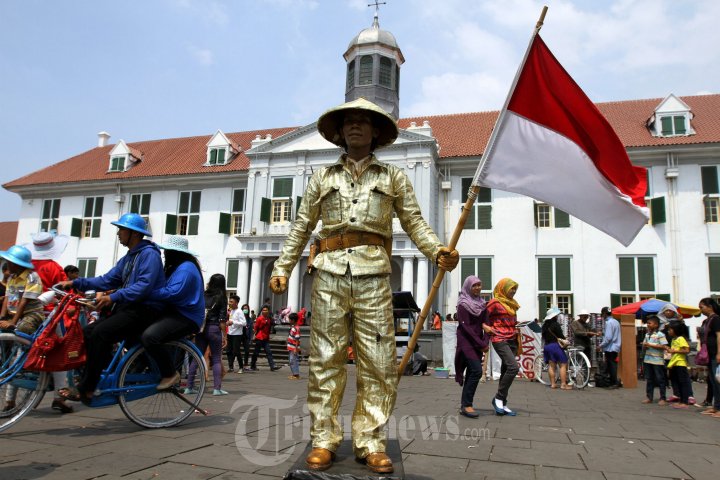 Manusia Patung di Museum Fatahillah Kota Tua